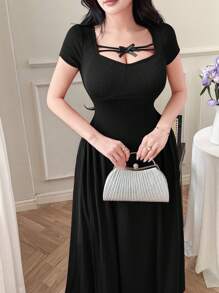 Feyla Women's Solid Color Slim Strap Short Sleeve Waisted Summer Fabric Textured Fashion Dress - Black - View 6