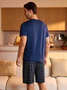Manfinity Underwear&Sleepwear Basics Men's Pajama Set - Round Neck Short Sleeve Top And Shorts - Multicolor - View 2