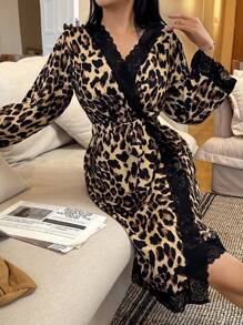 SHEIN Leopard Print Contrast Lace V-Neck Women's Robe, Fall, Winter - Multicolor - View 1