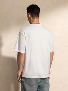 SHEIN Touch of Art Herren Lässig T-Shirt mit kurzen Ärmeln, weiss, mit floralem & Buchstaben Grafik-Muster, Sommer