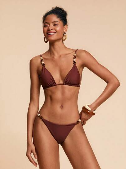 Travachic 度假海滩纯色泳衣套装，随机混色串珠装饰