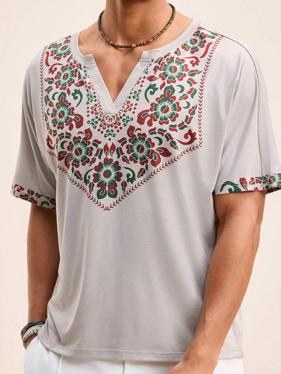 Manfinity VCAY Men's Casual Printed Short Sleeve Knit Notched Neck Vintage T-Shirt, Summer