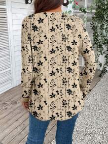 EMERY ROSE Áo thun nữ cổ tròn tay raglan in họa tiết hoa cổ điển viền bất đối xứng, phù hợp cho mùa thu/đông - Nhiều màu - Xem 2