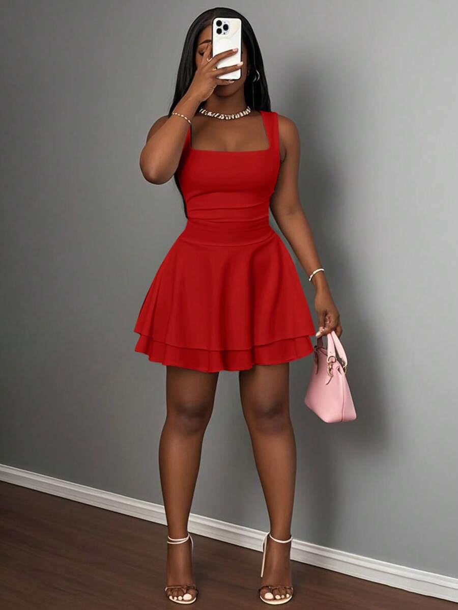 Slaydiva 夏季女式简约休闲基本款运动甜美方领褶皱双层 A 字短款连衣裙 - 紅色 - 查看 1