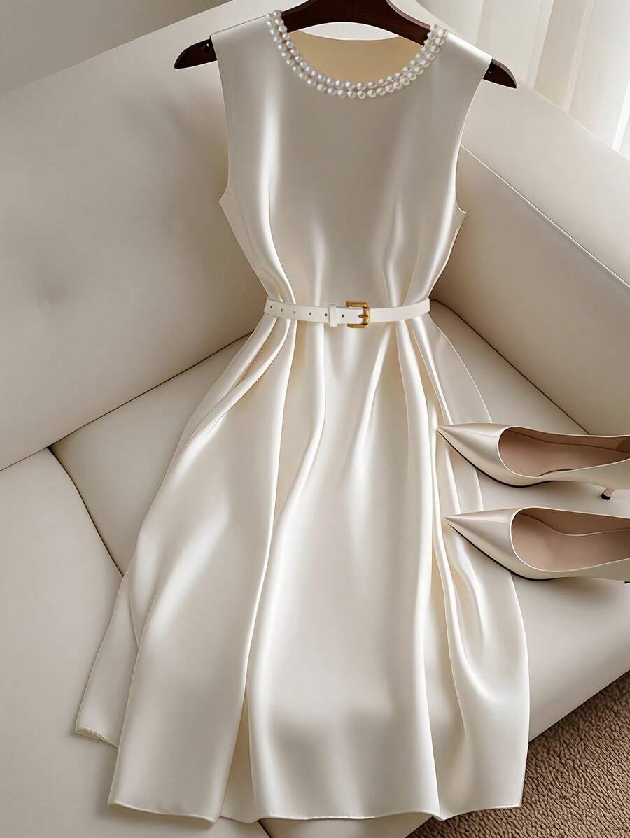 Franclia Cute Elegant White Round Neck Beaded Metallic Waist Belt Detail Women Dress - White - View 1