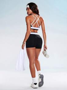 SHEIN Dewbera 2pcs/Set Sports Bra With Detachable Pads And Contrasting Waist Shorts, Color Block, Spring/Summer Workout Women Sets - Multicolor - View 3