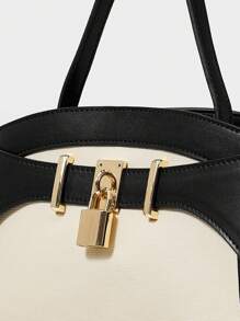 MOTF PREMIUM TÚI XÁCH TAY BẰNG DA PU CỦA IRONMOGERY - Đen và trắng - Xem 5