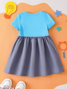 Blippi X SHEIN 年轻女孩可爱蝴蝶结和拼布印花吊带睡衣裙 - 彩色 - 查看 2
