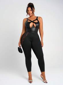 SHEIN SXY Plus Size Women's Sexy  Streetwear Cutout Camisole Vest, Suitable For Everyday Wear, Festivals, Date Nights, Birthdays, Bachelorette Parties, Weddings, Elegant, Casual, Shopping, Streetwear, Going Out, Coquettish, Easy To Match & Looks Slim, Accentuates Your Body, Flatters The Figure,Club Outfits Women Sexy