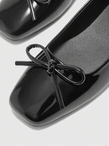 CUCCOO BIZCHIC Women's All-Match Black Casual Comfortable Slip-On Flats, Versatile For Daily Wear