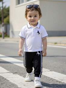 Set de 2 piezas para niños pequeños: Camisa de polo de manga corta con estampado de animales y caballos + Pantalones casuales de cintura elástica a rayas, de tela suave para deportes, correr, uso diario, nueva colección de verano.