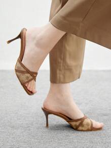 CUCCOO CURVES Women's Fashion Square Toe Small Daisy Canvas Slip-On High Heel Party Sandals, Simple Style, Wide Fit