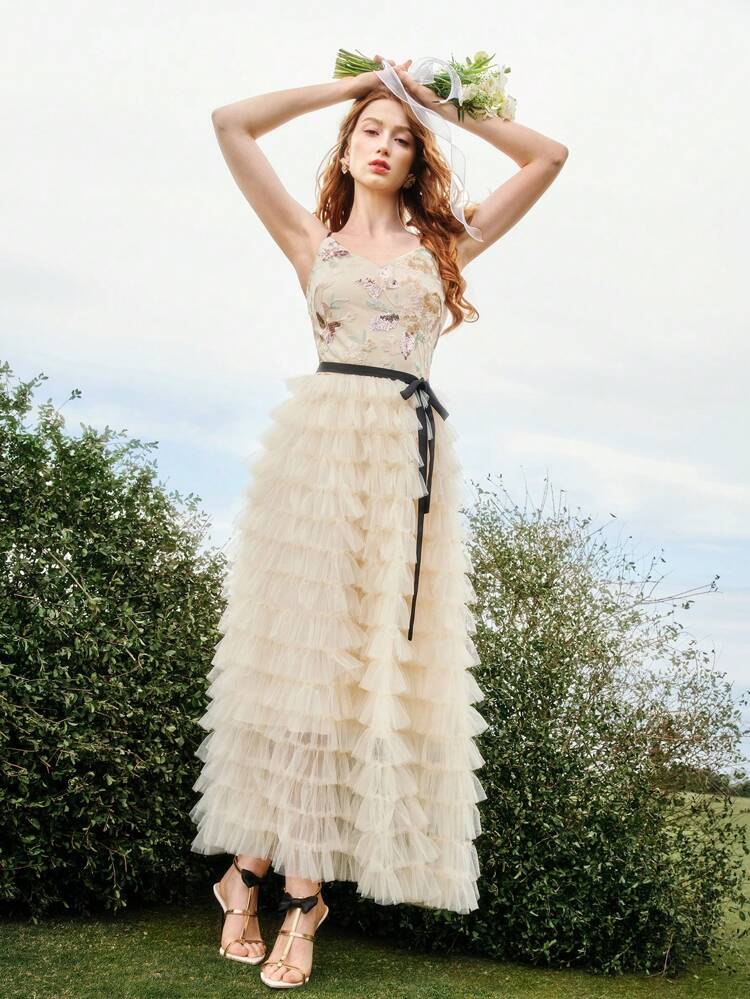 MOTF Soiréza SEQUIN EMBROIDERY MESH LAYERED COCKTAIL DRESS