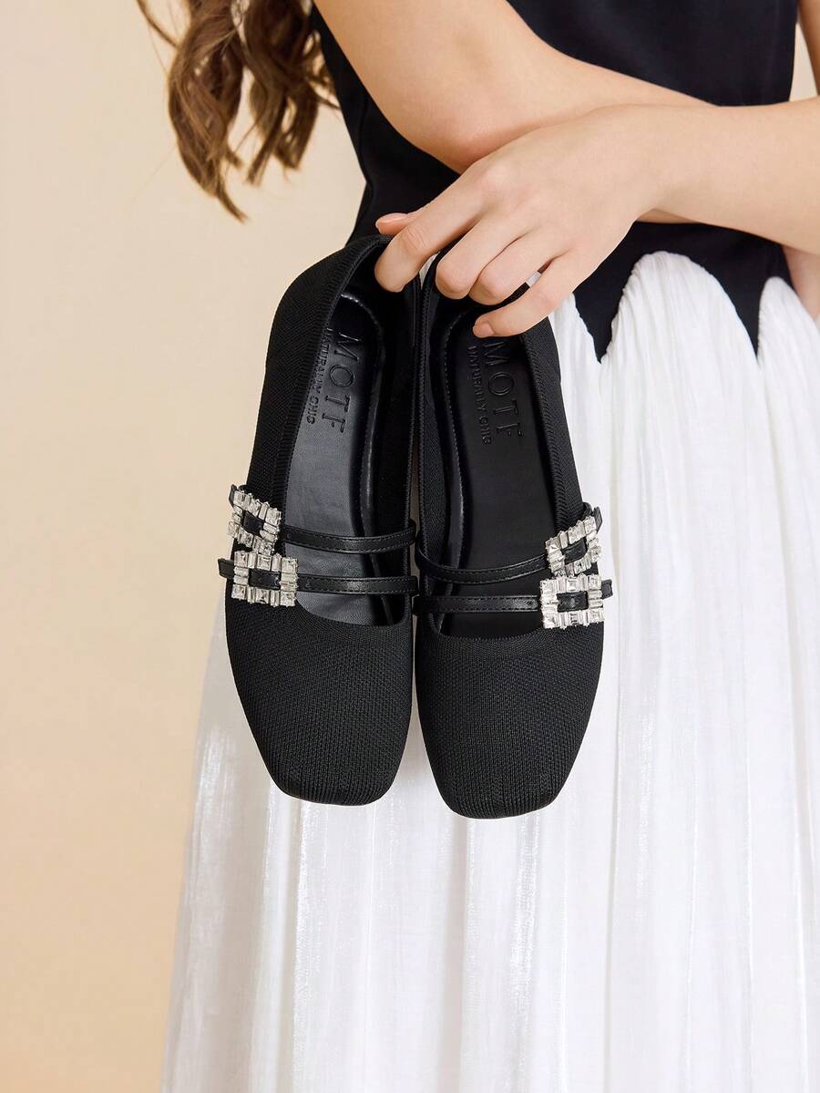 MOTF PREMIUM PU LEATHER RHINESTONES DECOR FLAT SHOES - Black - View 2