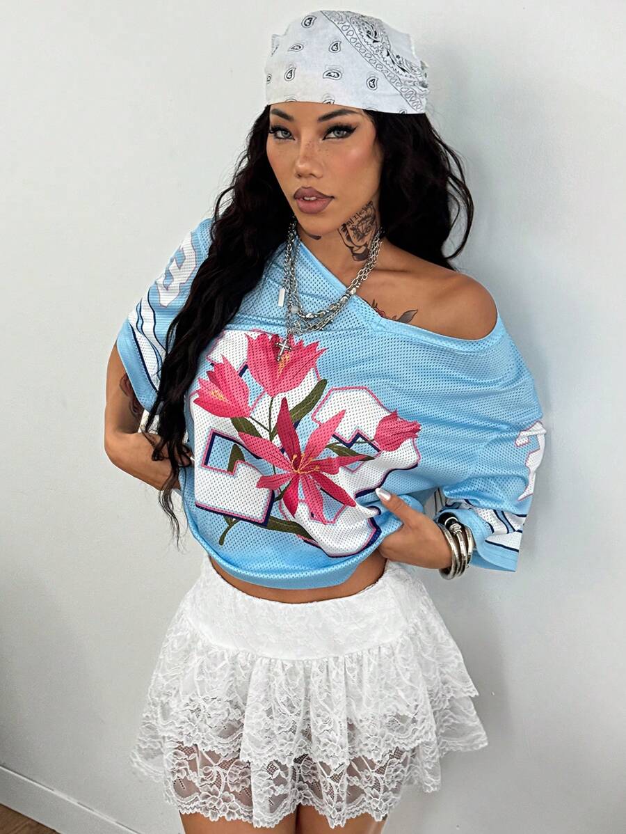 Coolane 男女款夏季情侣同款街头潮流节日辣妹花朵数字图案透气网眼浅蓝色超大V领针织T恤 - 淺藍色 - 查看 1