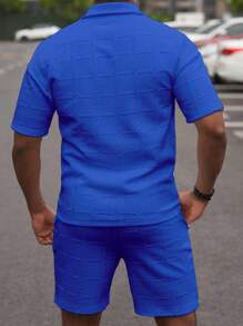 Manfinity Homme Men's Half-Zip Embossed Drop Shoulder Casual Short Sleeve Polo Shirt Set For Summer Men Two Pieces Short Sets Two Pieces Short Set For Men Men Two Pieces Outfits Short Set Two Pieces Set For Men Summer Two Pieces Set For Men - Royal Blue - View 2