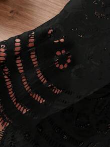 Plus Size Sexy Revealing Lace Bra Top And Shorts Pajama Set