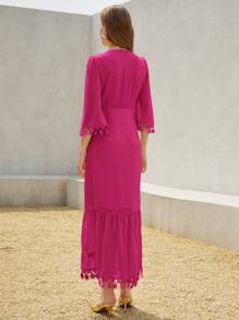 SHEIN Unity Nuevo elegante vestido largo de mujer con cuello en V profundo, diseño de botones, mangas 3/4, dobladillo voluminoso, detalles de encaje floral y estilo retro francés de resort, color liso - Rosa Fucsia - Ver 6