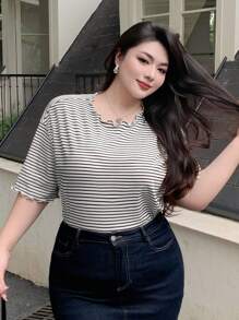 Dazy Plus 超大条纹短袖黑白夏季T恤学院风上衣