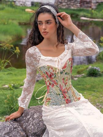 SHEIN Elegant Floral Pattern Crisscross Strap Tube Top, Non-Stretch Fitted Blouse