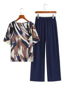 EMERY ROSE 2 Pieces Set: Women Summer All Over Print Round Neck Short Sleeve Top And Pants