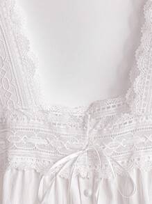 GlowEve CURVE 大码女式法式白色蕾丝拼接方领无袖衬衫，宽松镂空可爱优雅上衣，春夏款 - 白色 - 查看 5