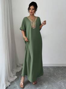 Rafferiza Solid Color Textured V-Neck Knitted Floral Slit Loose Women Short Sleeve Dress - Green - View 6