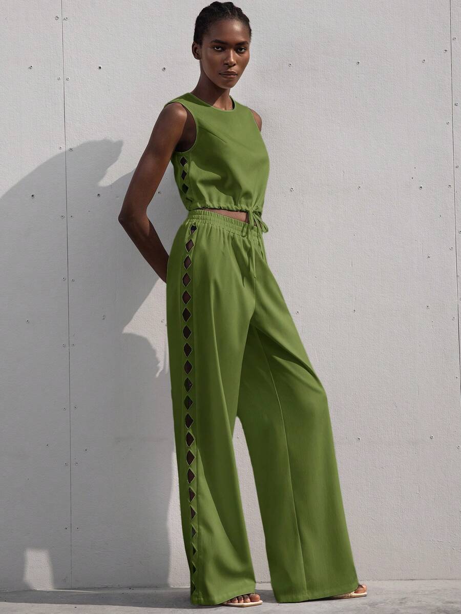 Aveloria Modichic 全新法式时尚度假简约优雅品质女装纯色几何刺绣镂空圆领无袖抽绳短款上衣和阔腿裤两件套