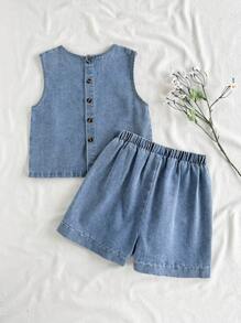 SHEIN Vintaside Kids Conjunto de chaleco vaquero sin mangas y shorts vaqueros lavados para niñas, estilo coreano, versátil para vacaciones, viajes al aire libre y uso casual diario