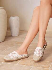 Styleloop Women Casual Round Toe Flat Shoes With Hollow Embroidered Design, Holiday Style