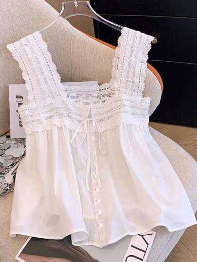 GlowEve CURVE 大码女式法式白色蕾丝拼接方领无袖衬衫，宽松镂空可爱优雅上衣，春夏款