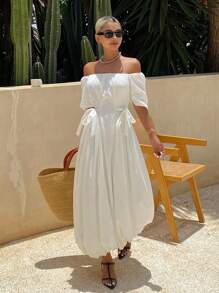 Livesso 纯色露肩束腰蝴蝶结碎花连衣裙，优雅的秋季度假装 - 白色 - 查看 1