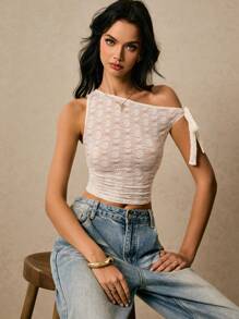 Poéselle Blusa de encaje blanco, diseño asimétrico de hombros, lazo, encaje de margarita, blusa corta asimétrica de unicolor elegante de mujer de encaje, para verano