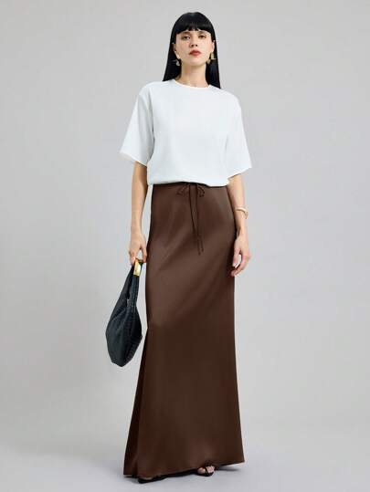 Ontre 2025 New Minimalist Style Urban Commute, City Vibe, Khaki Women's Skirt, Satin Material, Side Invisible Zipper, Daily Wear,Office Business Casual Modern Urban Casual Fashion Business Casual Office Wear Low-Key Old Money Style Skirt