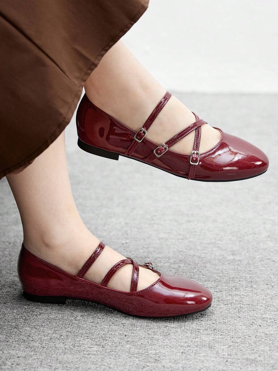 CUCCOO BIZCHIC 女士圆头平底鞋，多带设计，舒适百搭，酒红色日常办公平底鞋