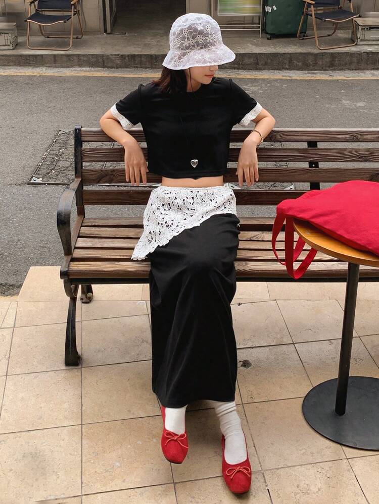 2pcs Women Spring/Summer Patchwork Cropped T-Shirt And Skirt Set Carnival