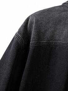 Manfinity LEGND Plus Size Men's Long Sleeve Single-Breasted Casual Pocket Denim Jacket Jean Shirt Men