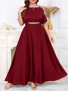 SHEIN Clasi 大码女式优雅拼布带肩部镂空设计连衣裙 - 酒紅色 - 查看 4