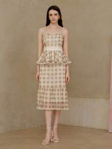 MOTF PREMIUM SAIA COM BABADOS E ESTAMPA DE DIAMANTES