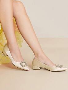 MOTF 尖头水钻平底鞋 - 米色 - 查看 8