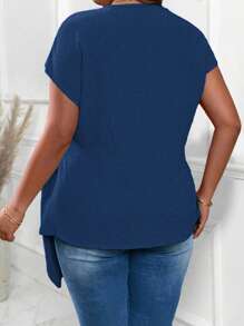 SHEIN LUNE Blusa casual de manga corta con diseño de cruce y abrochado, textura arrugada, talla grande, adecuada para el trabajo o salir, Día de San Valentín