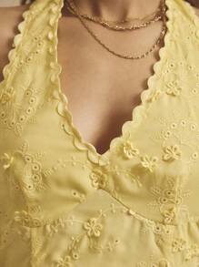 Aralina 女式无袖刺绣扇形下摆露背连衣裙，优雅气质