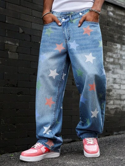 Manfinity EMRG Men's Avant-Garde Street Casual Medium Wash Denim Jeans With Colorful Star Print And Zipper Detail
