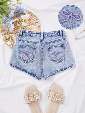 SHEIN Teen Girls Spring Summer Fashion Light Stonewashed Embroidered Bowknot Denim Jeans Shorts, For Vacation Festival Casual Outfits