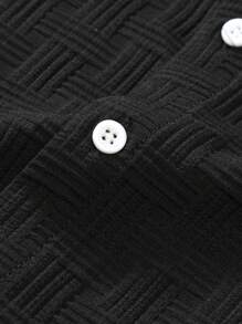 Manfinity RSRT 男士常规款短袖休闲纽扣纹理衬衫，夏季男士修身衬衫男士衬衫休闲修身男士衬衫休闲酷衬衫男士夏季衬衫 - 黑色 - 查看 3