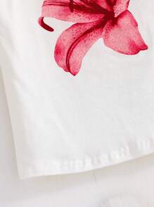 SHEIN Maglietta comoda a maniche corte con balze e fantasia floreale per ragazze, stile casual