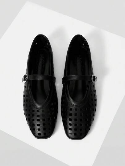 MOTF PREMIUM 镂空PU皮革芭蕾平底鞋