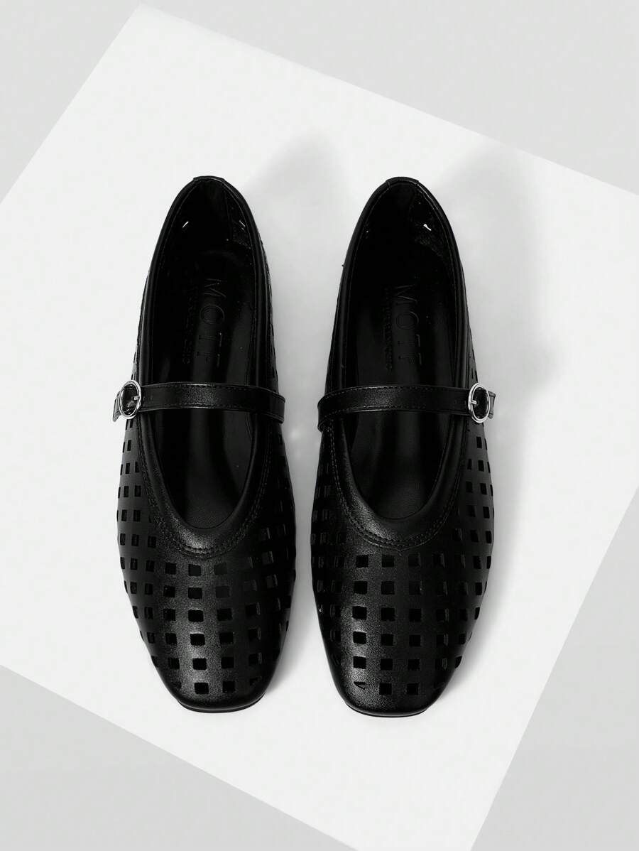 MOTF PREMIUM 镂空PU皮革芭蕾平底鞋 - 黑色 - 查看 1