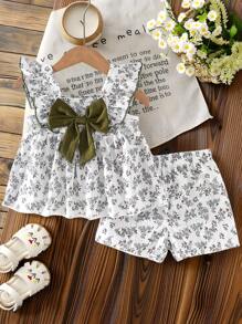 SHEIN 2 pezzi outfit per bambina - Top con maniche a volant e pantaloncini corti con fantasia floreale e blocchi di colore con decorazione a farfalla, tuta casual floreale vintage per primavera/estate, per esterno/vacanza - Verde - Visualizzare 7