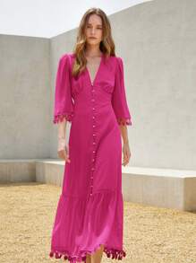 SHEIN Unity Nuevo elegante vestido largo de mujer con cuello en V profundo, diseño de botones, mangas 3/4, dobladillo voluminoso, detalles de encaje floral y estilo retro francés de resort, color liso - Rosa Fucsia - Ver 2